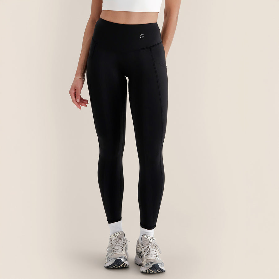 Skinnify resistance band leggings, front view
